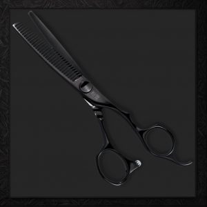Black Pleasure Titan modellering schaar
